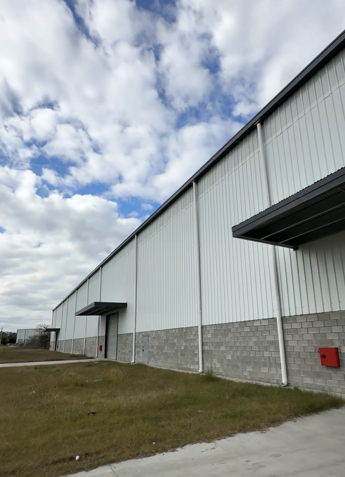 Nave del Polo Industrial Spegazzini, Ezeiza
